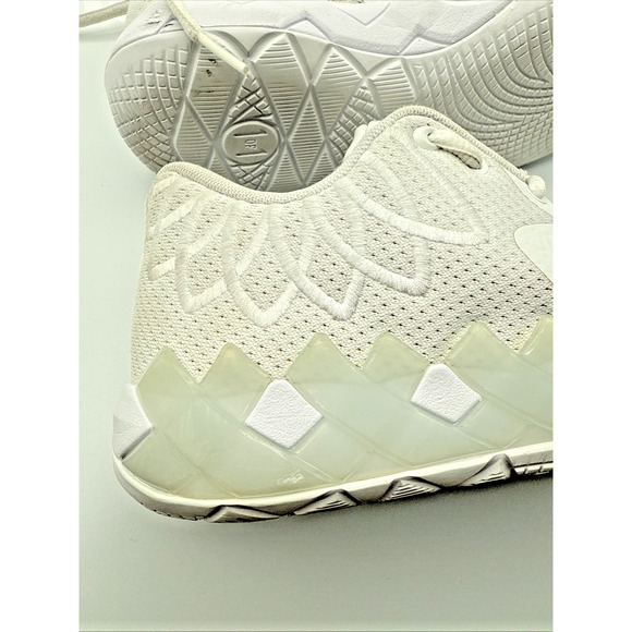 Puma LaMelo Ball MB.01 377368-04 Sneakers Men 6.5 Triple White Basketball Shoes - Picture 15 of 16